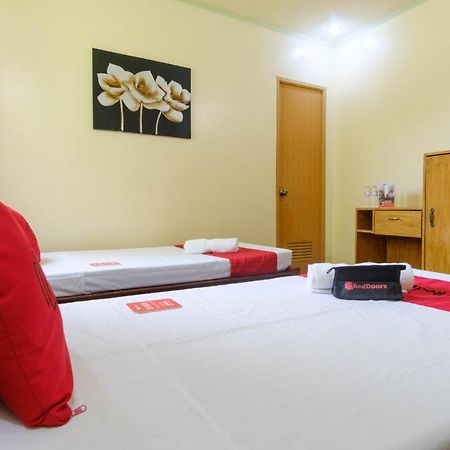 Reddoorz @ Poblacion 6 โกรอน ภายนอก รูปภาพ