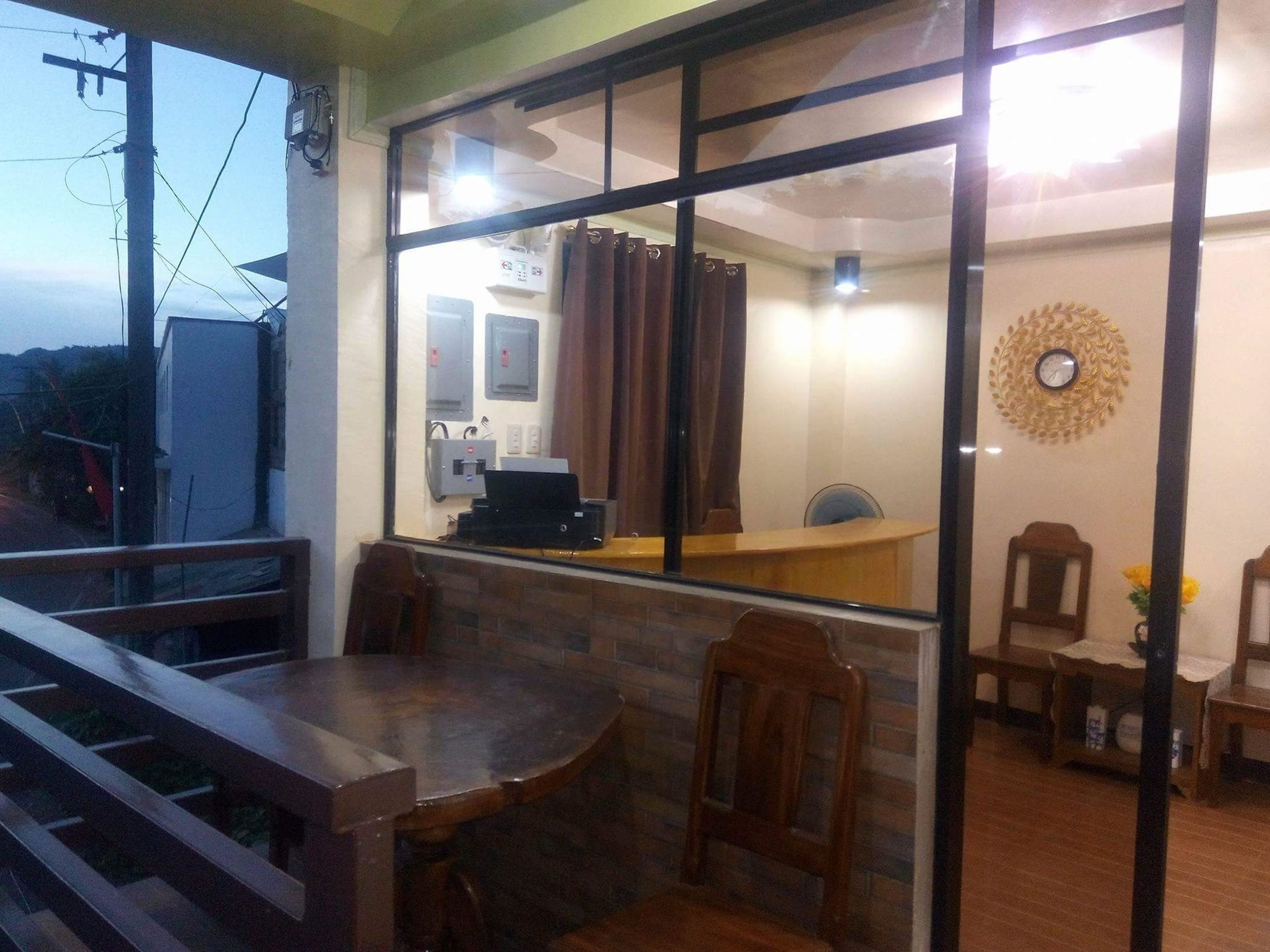 Reddoorz @ Poblacion 6 โกรอน ภายนอก รูปภาพ